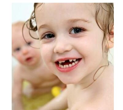 如何帮助孩子矫正对口腔不利的坏习惯